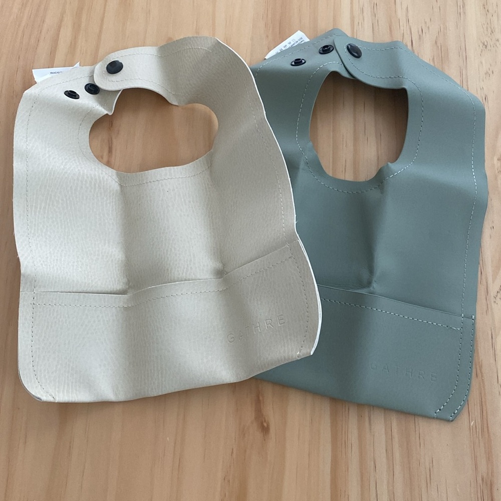 Gathre Vegan Bibs x 2